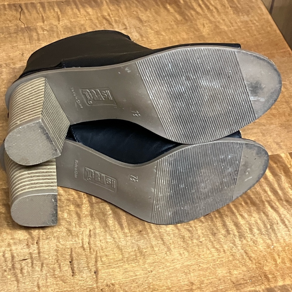 Open toe boots - Picture 8 of 8